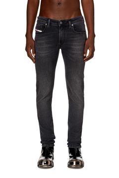 DIESEL JEANS SLEENKER E24U PFAS 02