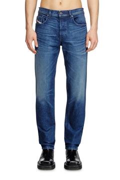 DIESEL JEANS D-FINITIVE E25U 9L51