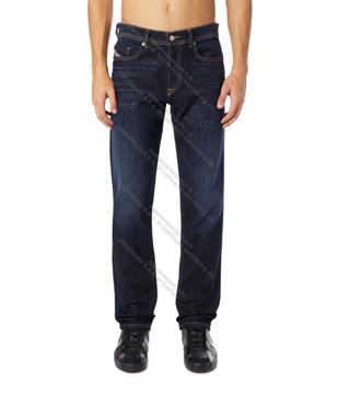 DIESEL JEANS FINITIVE I26U 9Q15
