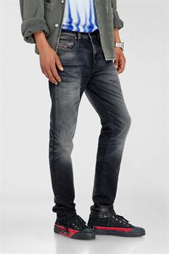 DIESEL JEANS D-STRUKT I26U 9P38