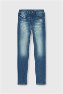 DIESEL JEANS D-STRUKT I26U KBBR
