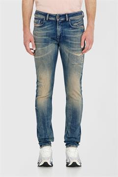 DIESEL JEANS SLEENKER I26U 9P68