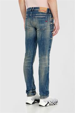 DIESEL JEANS SLEENKER I26U 9P68