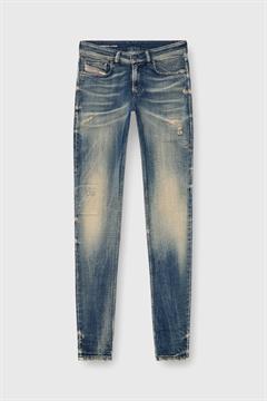DIESEL JEANS SLEENKER I26U 9P68