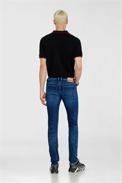 DIESEL JEANS SLEENKER I26U KBBD