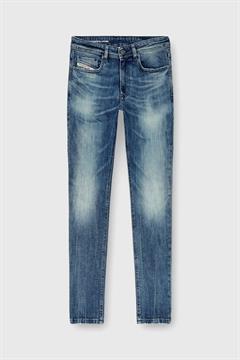 DIESEL JEANS SLEENKER I26U KBBE