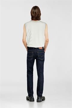 DIESEL JEANS D-VYL I26U DBEJ